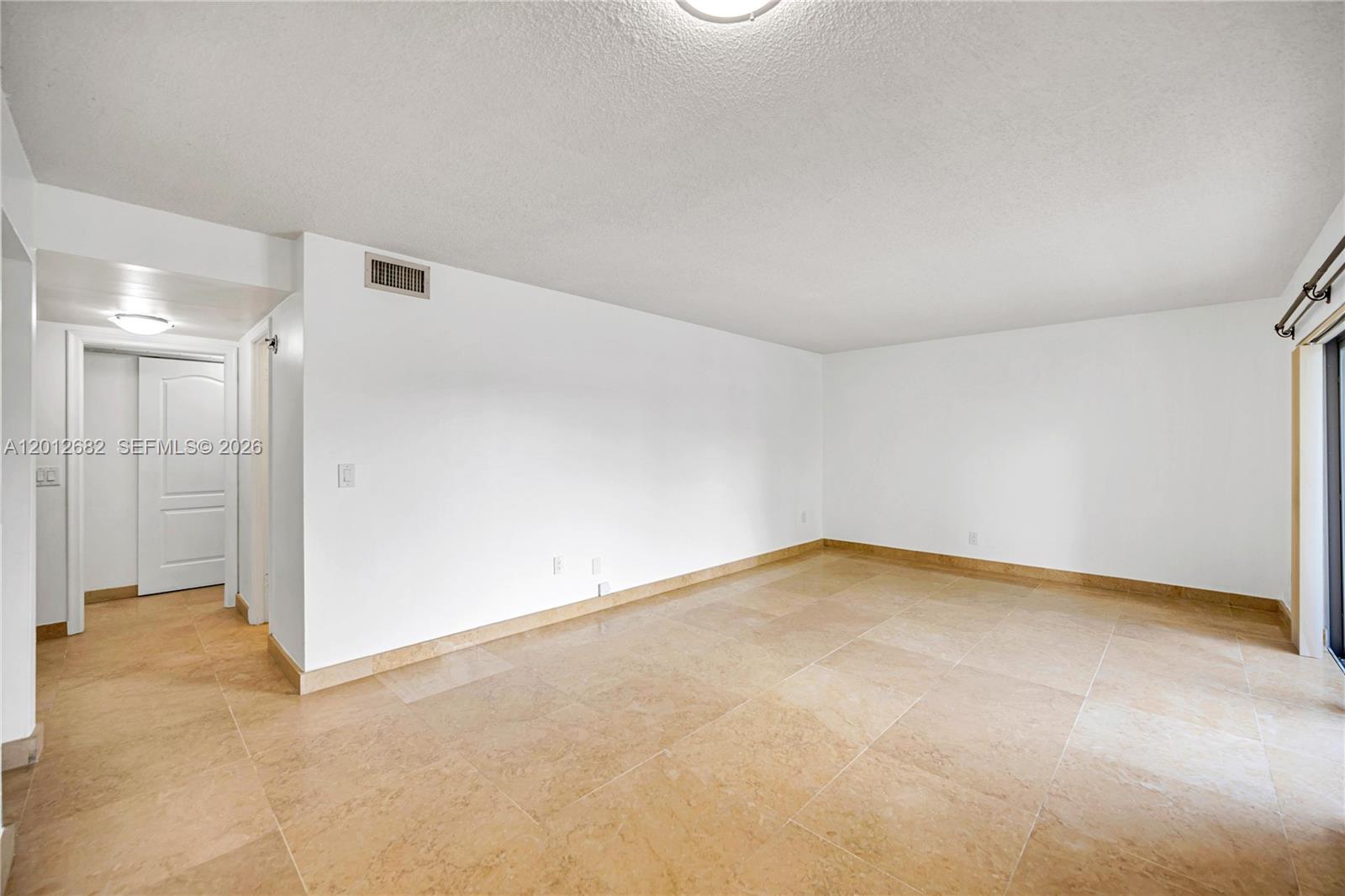 KINGS CREEK SO CONDO - Residential Lease
