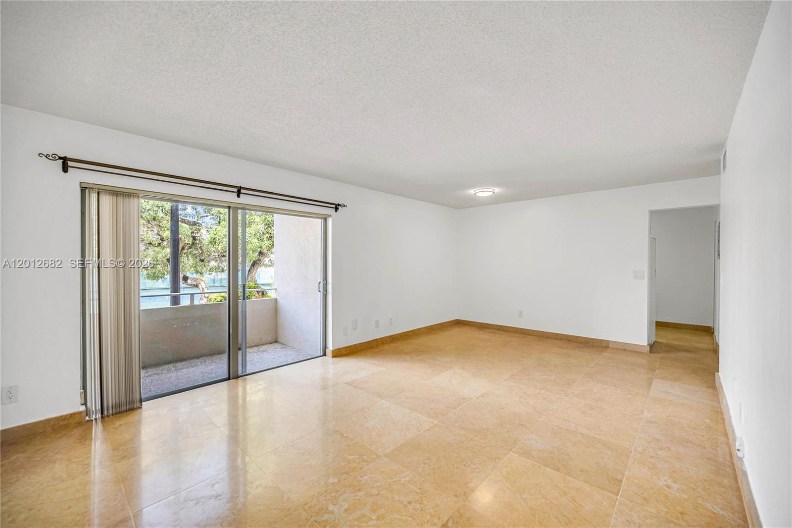 KINGS CREEK SO CONDO - Residential Lease