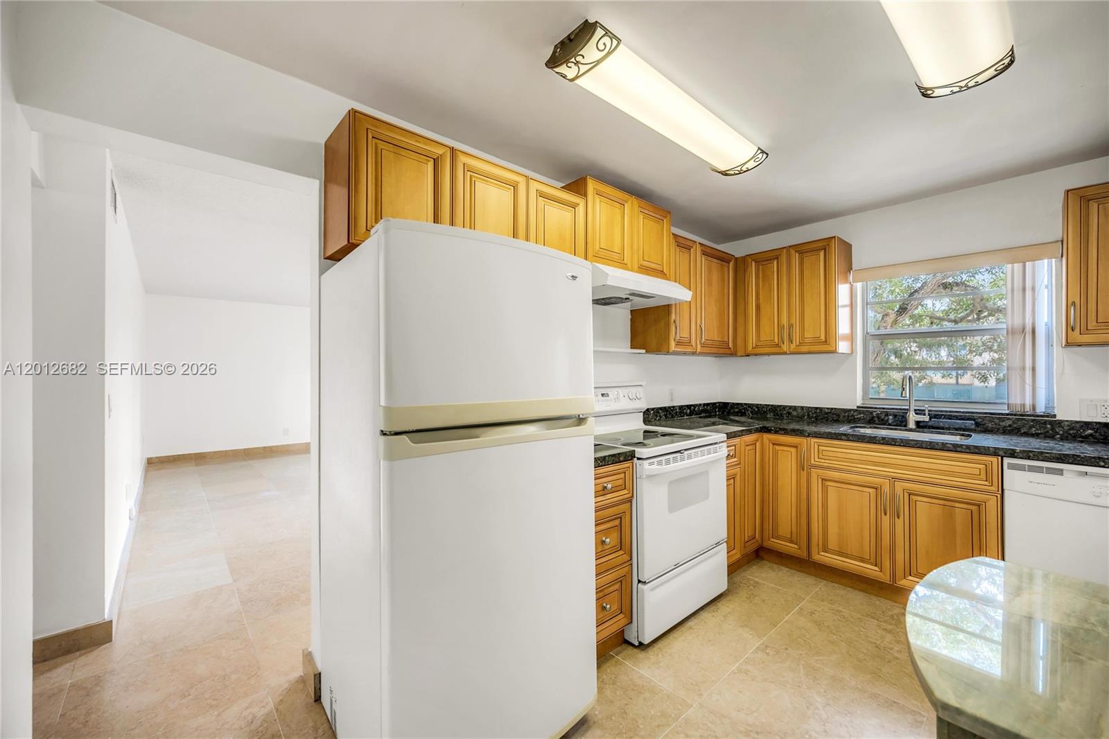 KINGS CREEK SO CONDO - Residential Lease