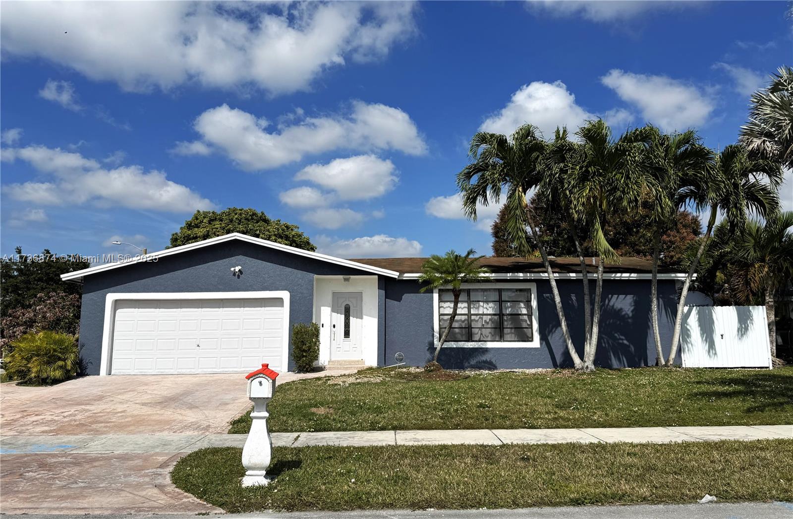 Rental Property at 10761 Sw 172nd St, Miami, Broward County, Florida - Bedrooms: 4 
Bathrooms: 2  - $3,650 MO.