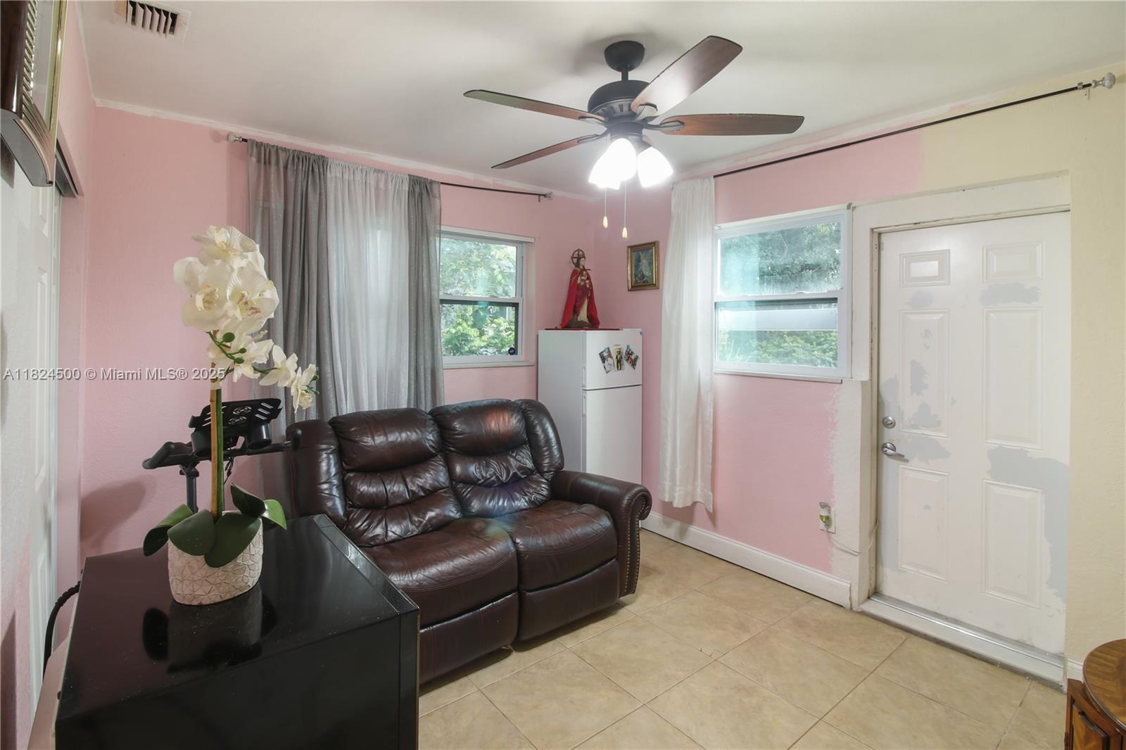 LINWOOD GARDENS - Residential