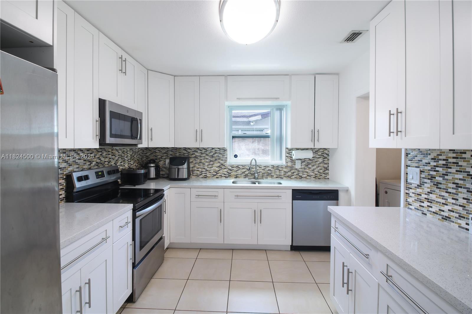 LINWOOD GARDENS - Residential