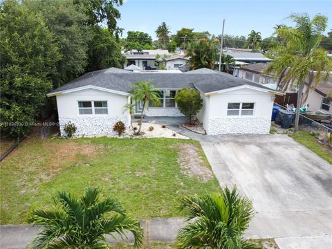 6459 Evans St Hollywood FL 33024