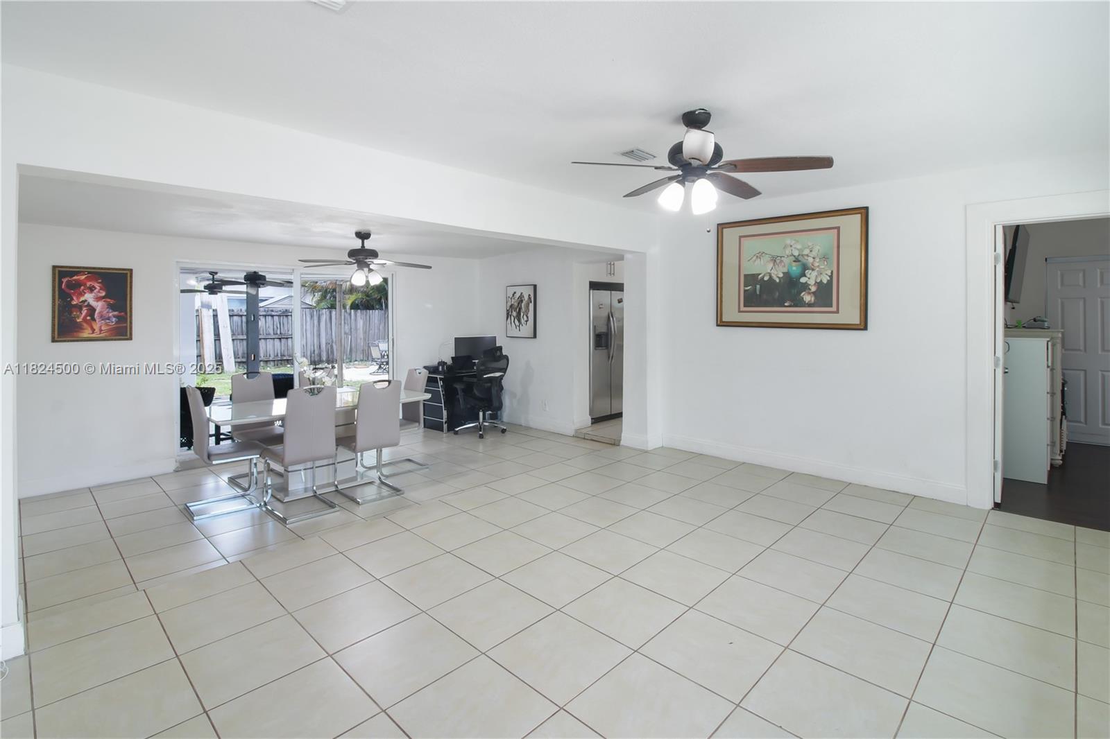 LINWOOD GARDENS - Residential