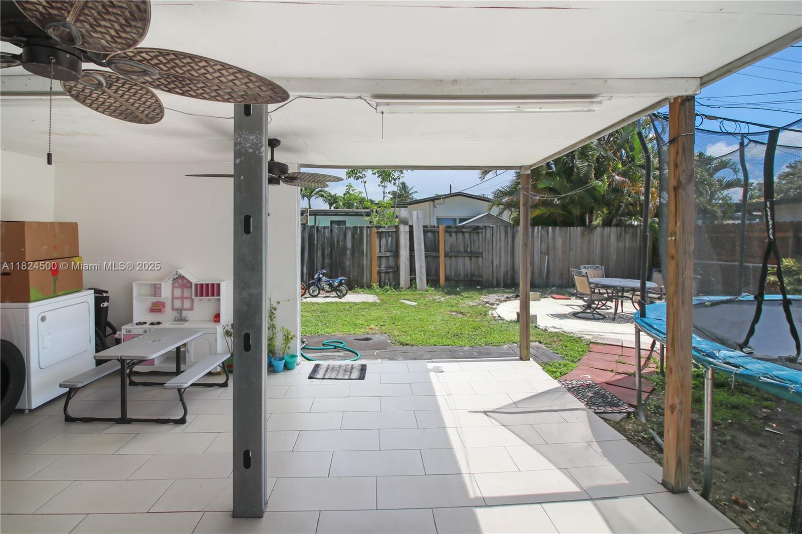 LINWOOD GARDENS - Residential