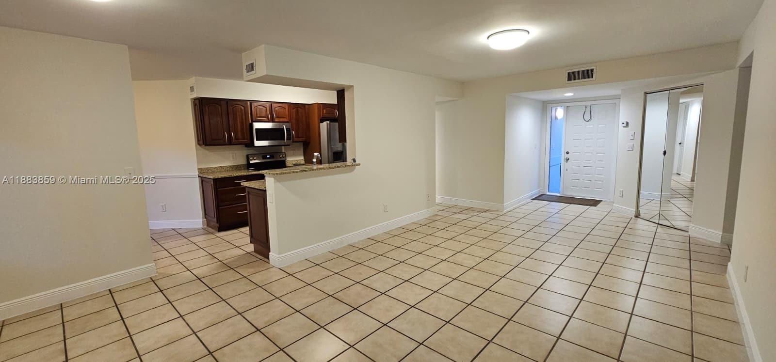 PARC COURT CONDO - Residential Lease
