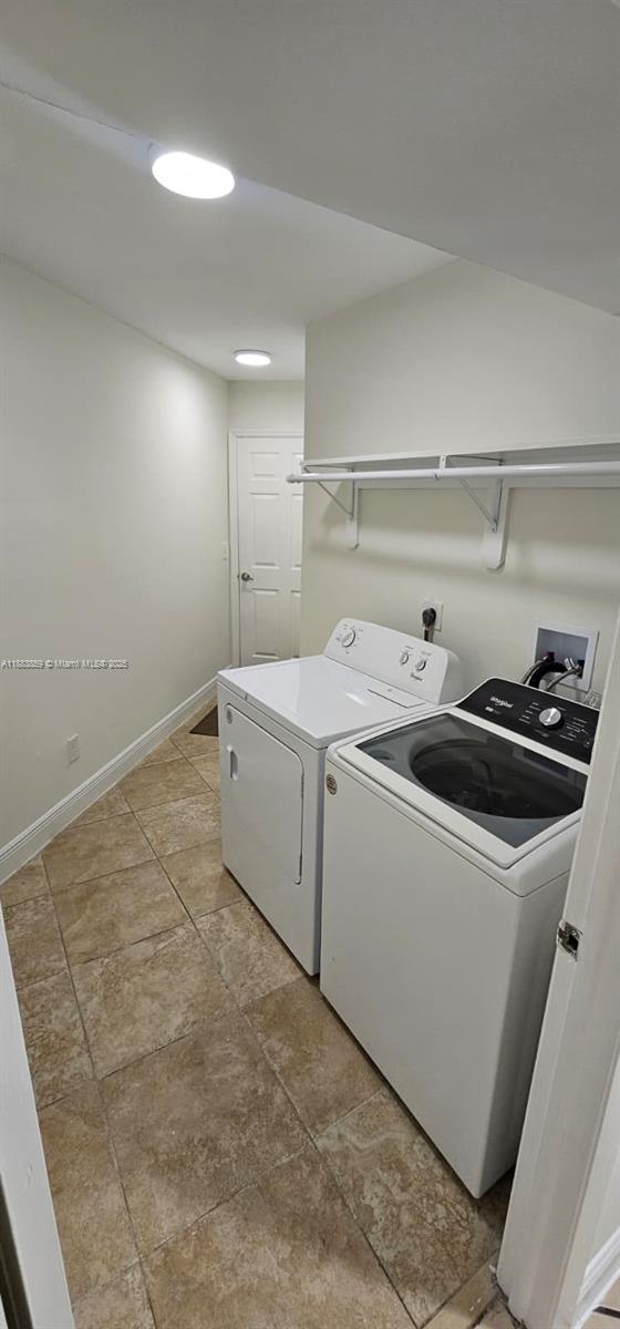 PARC COURT CONDO - Residential Lease