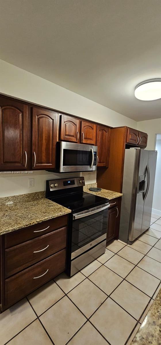 PARC COURT CONDO - Residential Lease