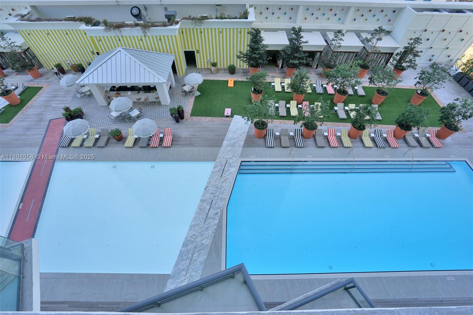 1300 S MIAMI AVENUE CONDO - Residential