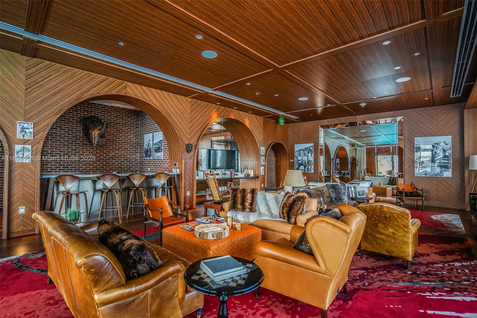 1300 S MIAMI AVENUE CONDO - Residential