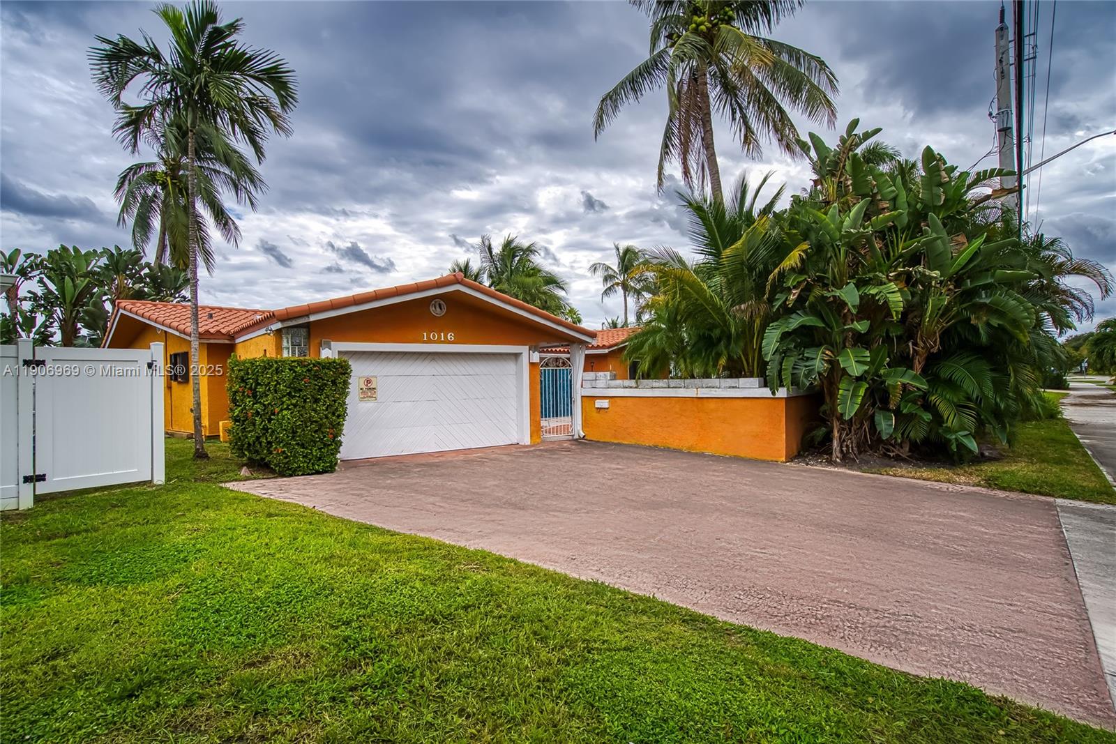 HARBOR VILLAGE SEC I - Residential Lease