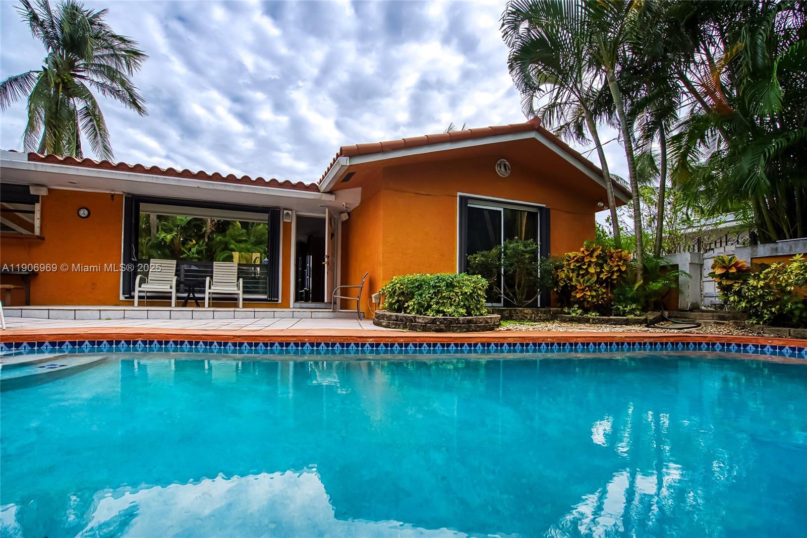 HARBOR VILLAGE SEC I - Residential Lease