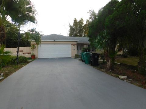 2799 SW Ensenada Terrace Port St Lucie FL 34953