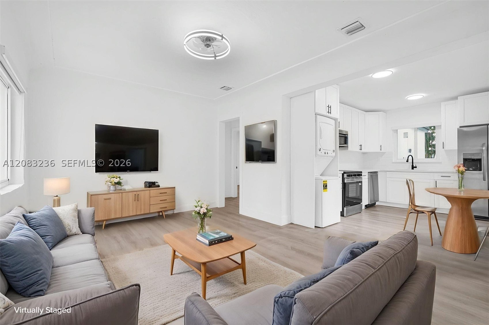 250 NW 45th St 2