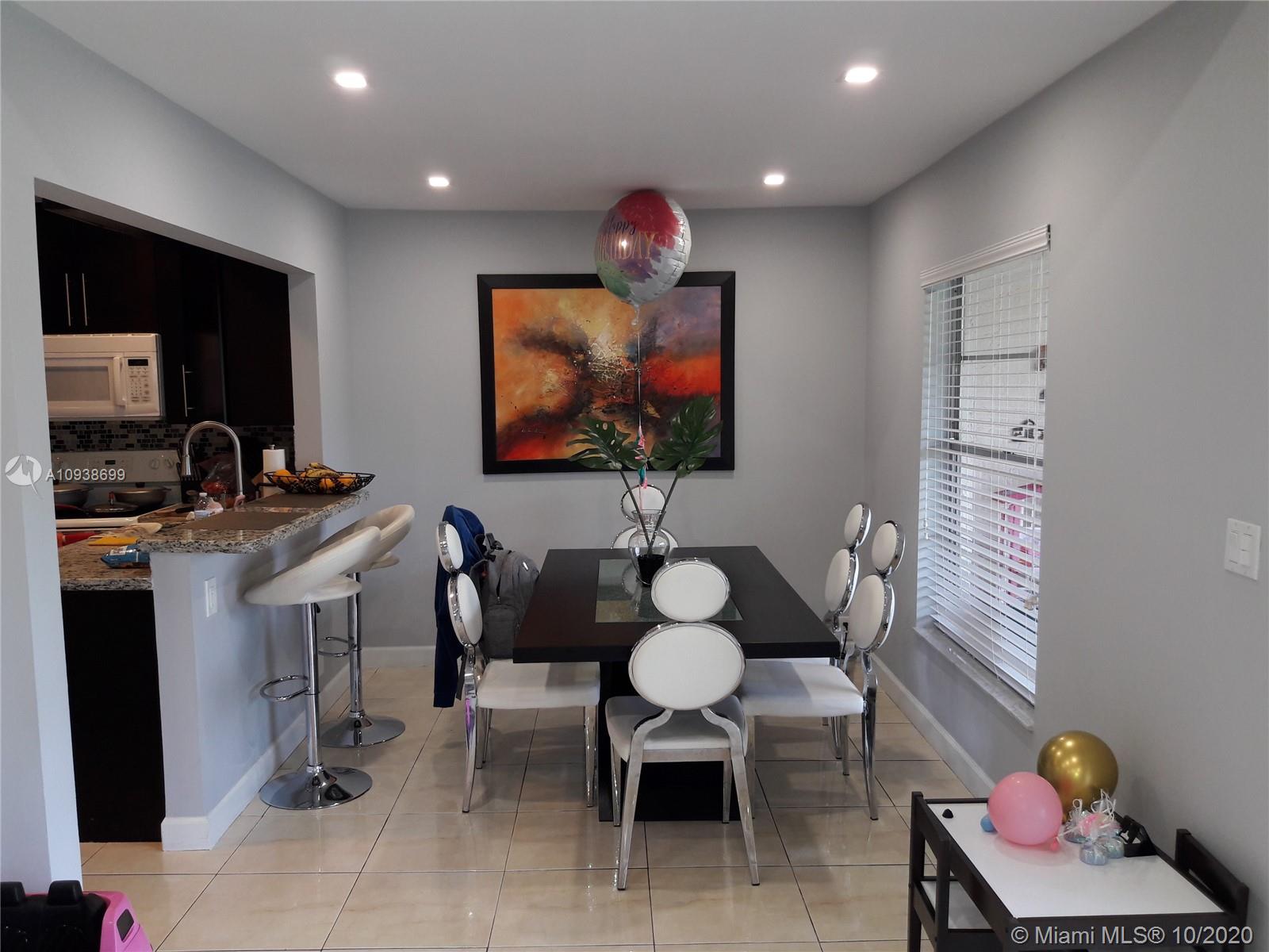 WATERSIDE - Residential