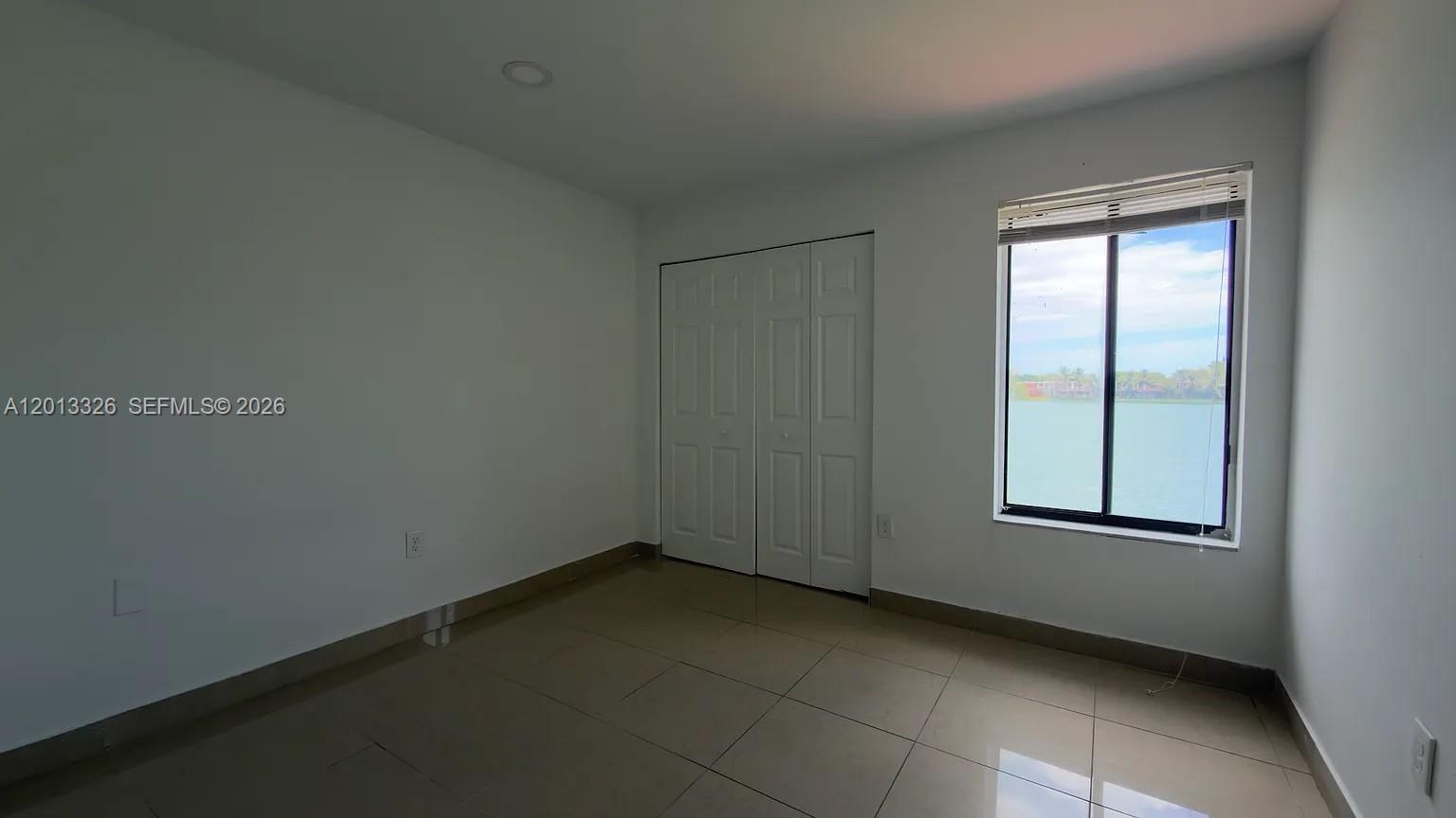 LAGUNA CONDO - Residential Lease