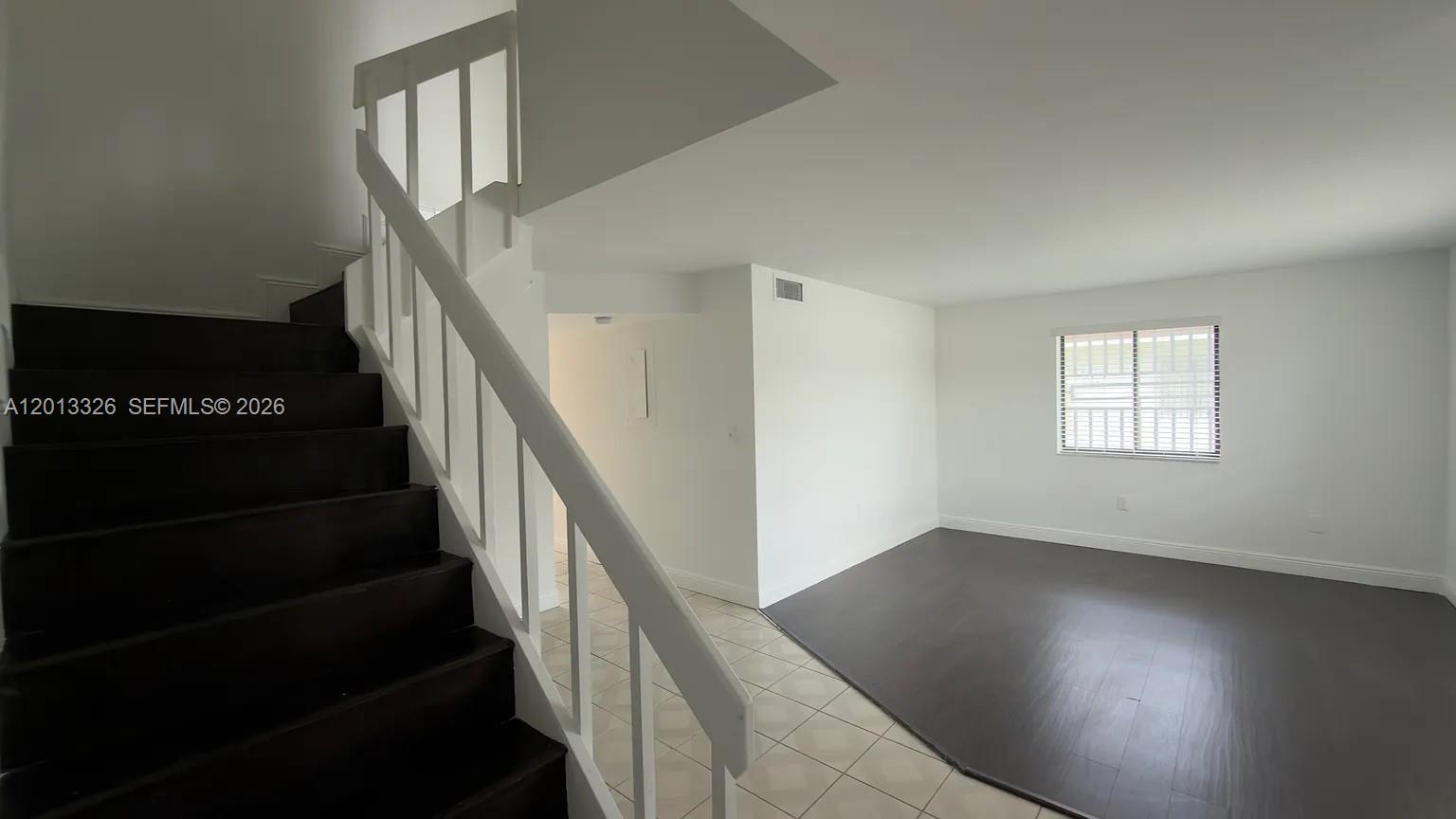 LAGUNA CONDO - Residential Lease