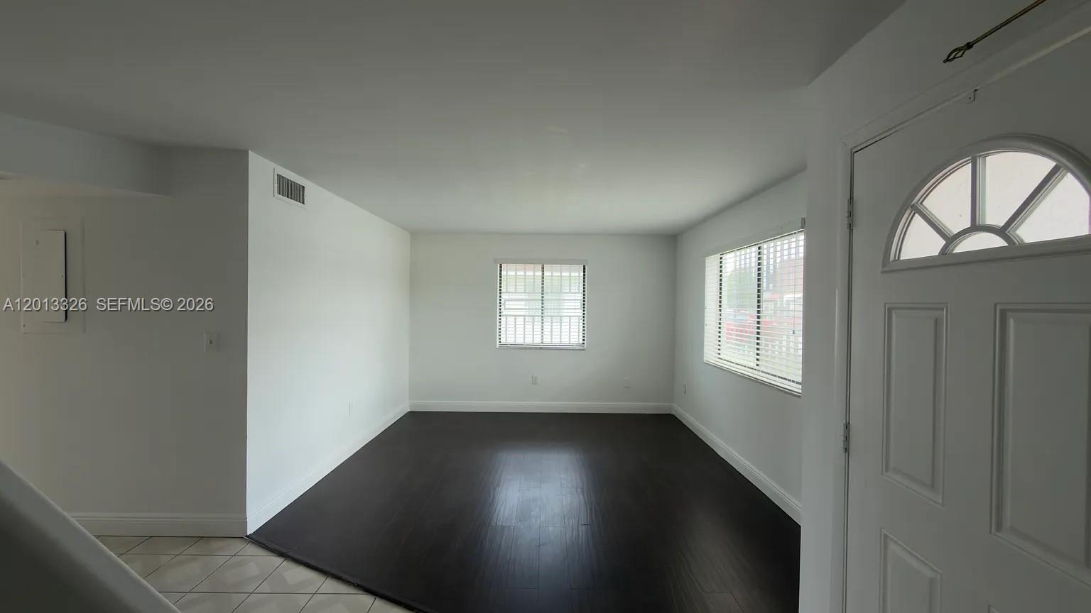 LAGUNA CONDO - Residential Lease