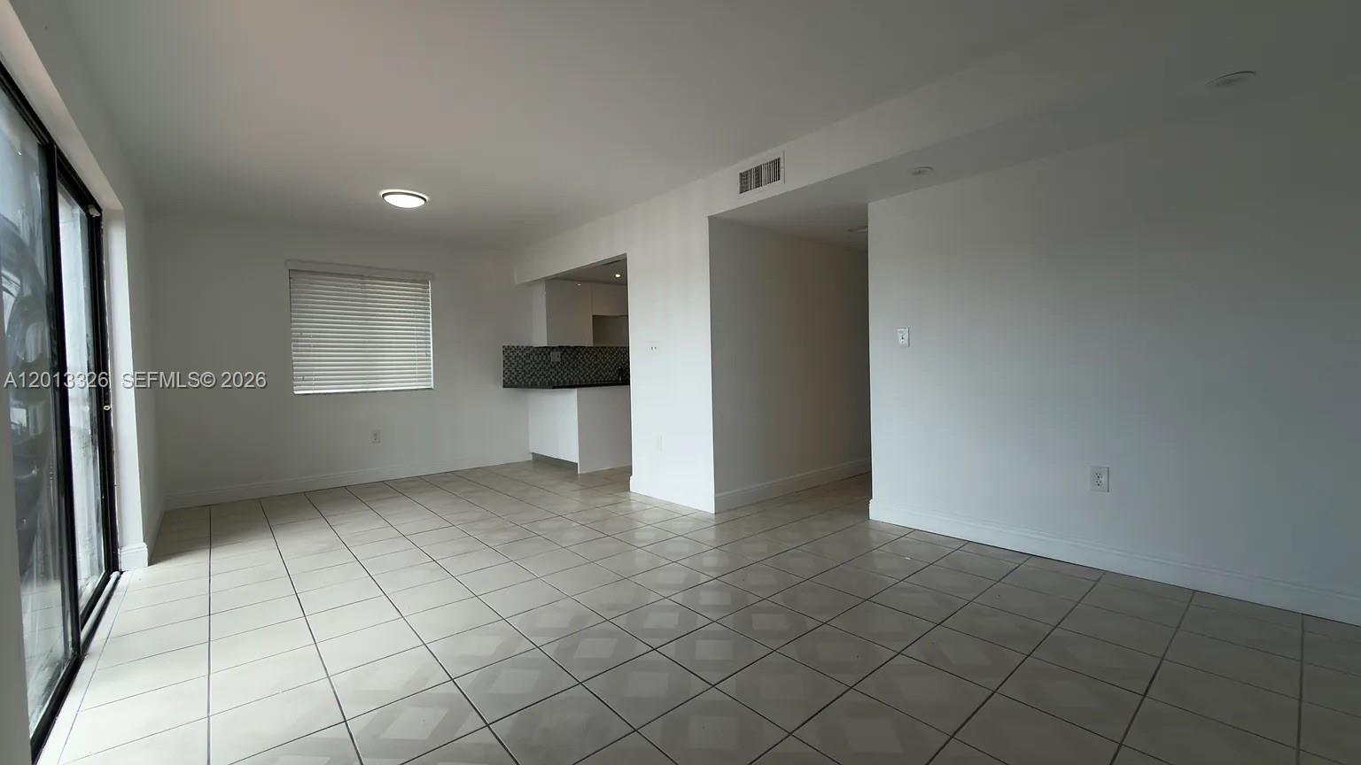 LAGUNA CONDO - Residential Lease