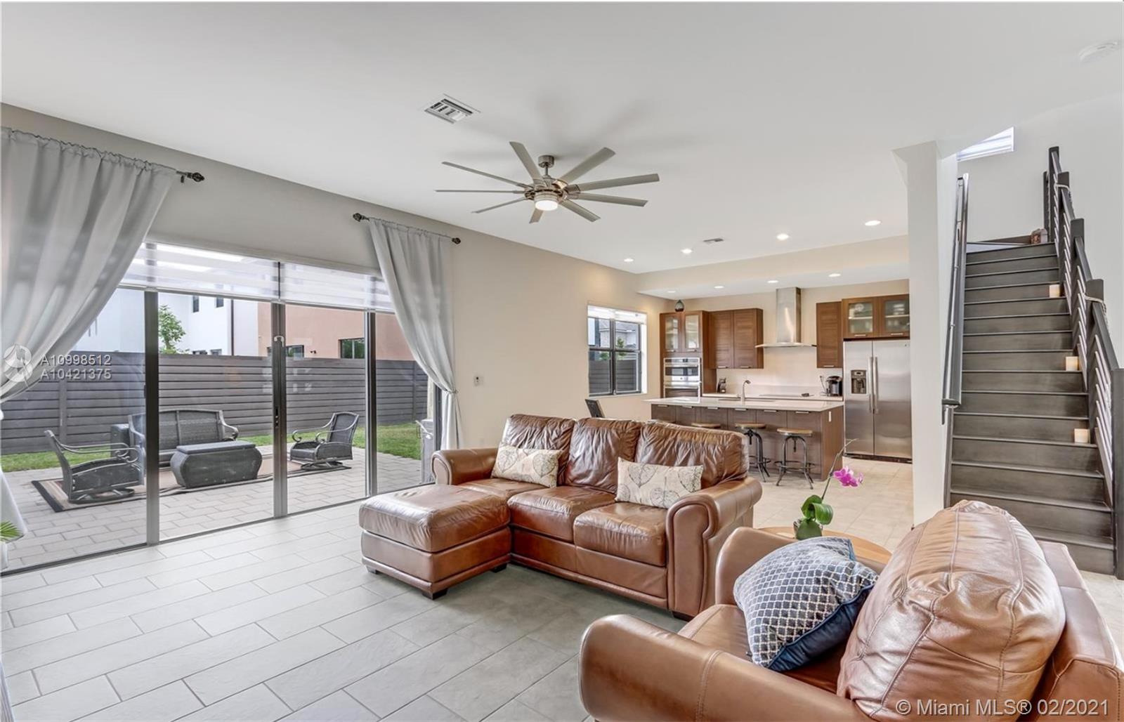 CRESTVIEW WEST - Residential