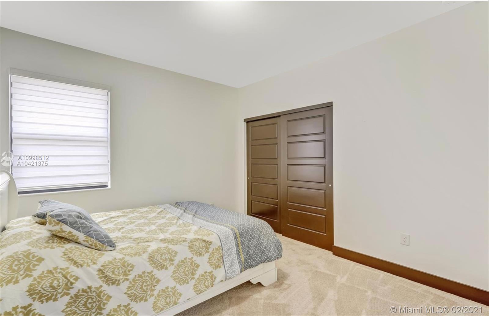 CRESTVIEW WEST - Residential