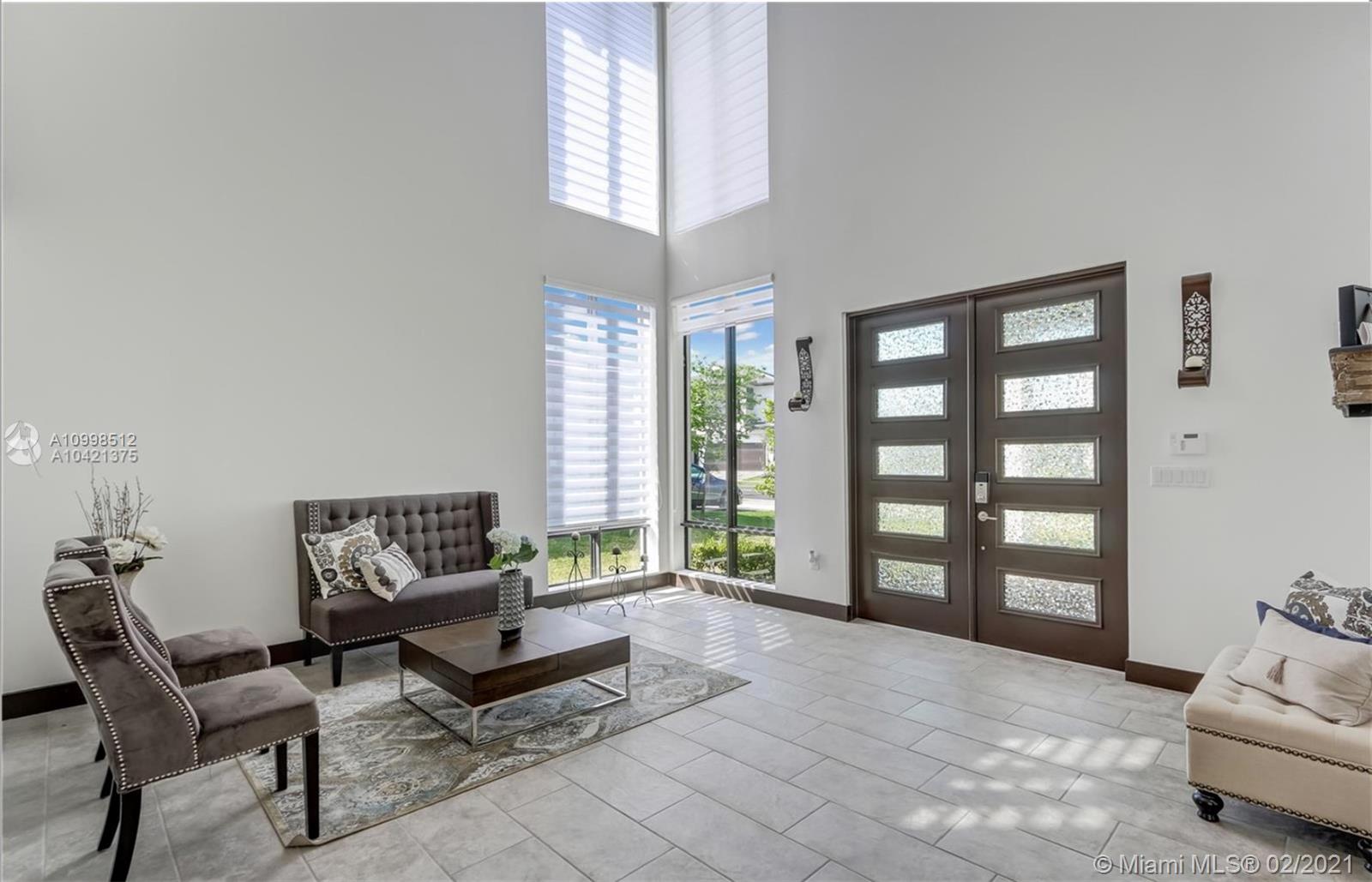 CRESTVIEW WEST - Residential