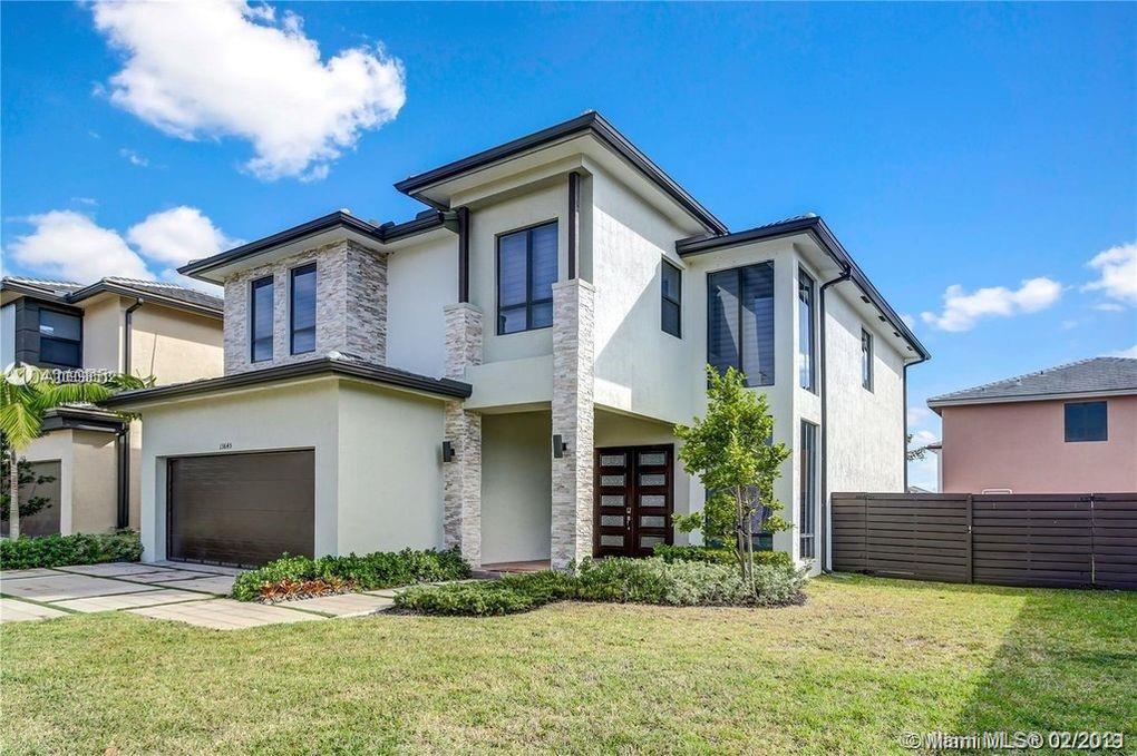 CRESTVIEW WEST - Residential