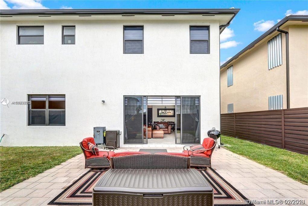 CRESTVIEW WEST - Residential