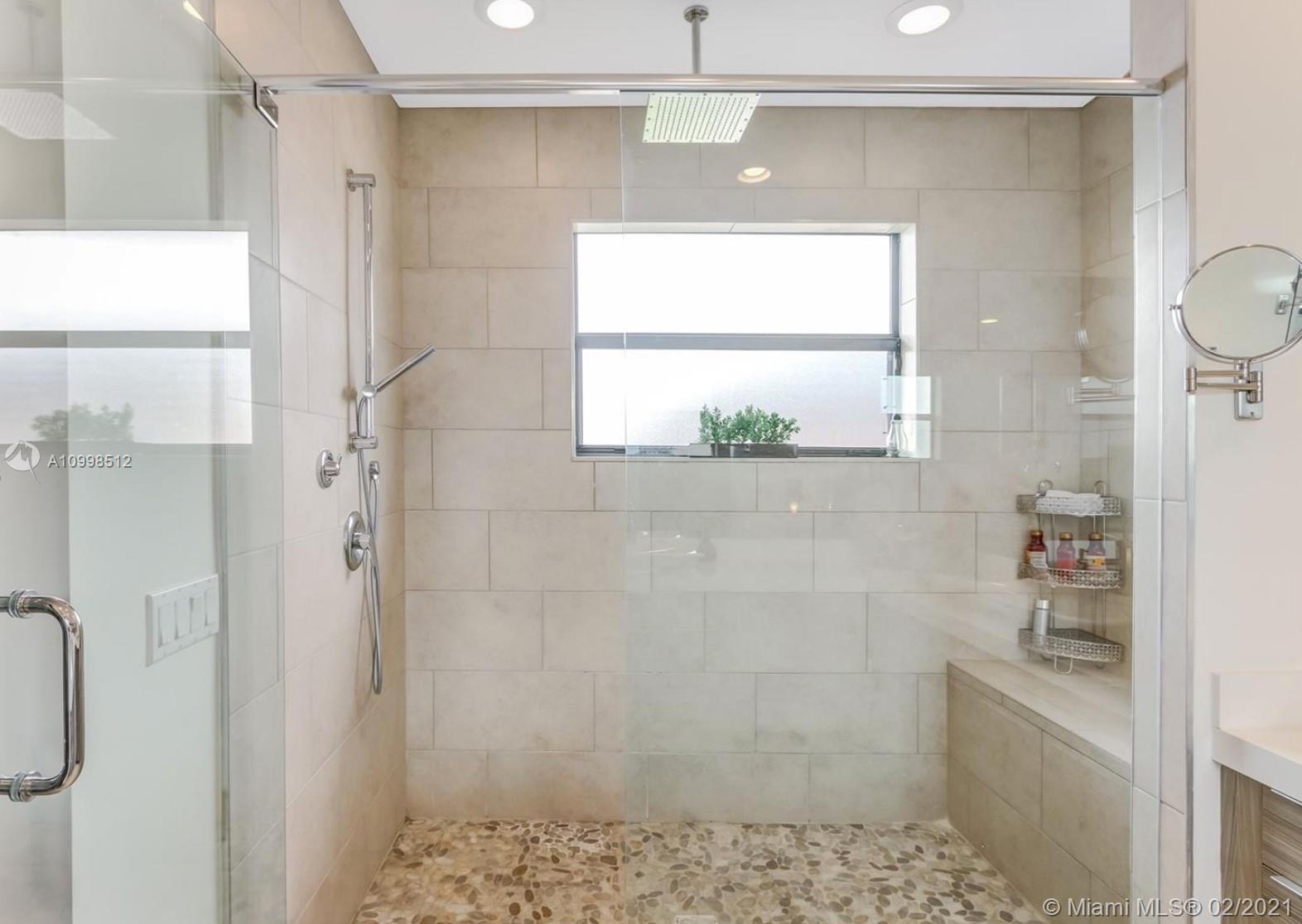 CRESTVIEW WEST - Residential