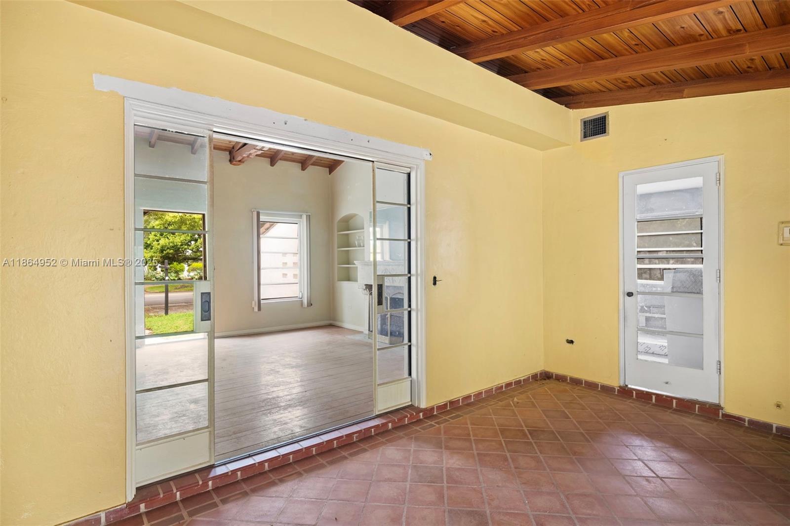 BAYSHORE UNIT NO 3 - Residential