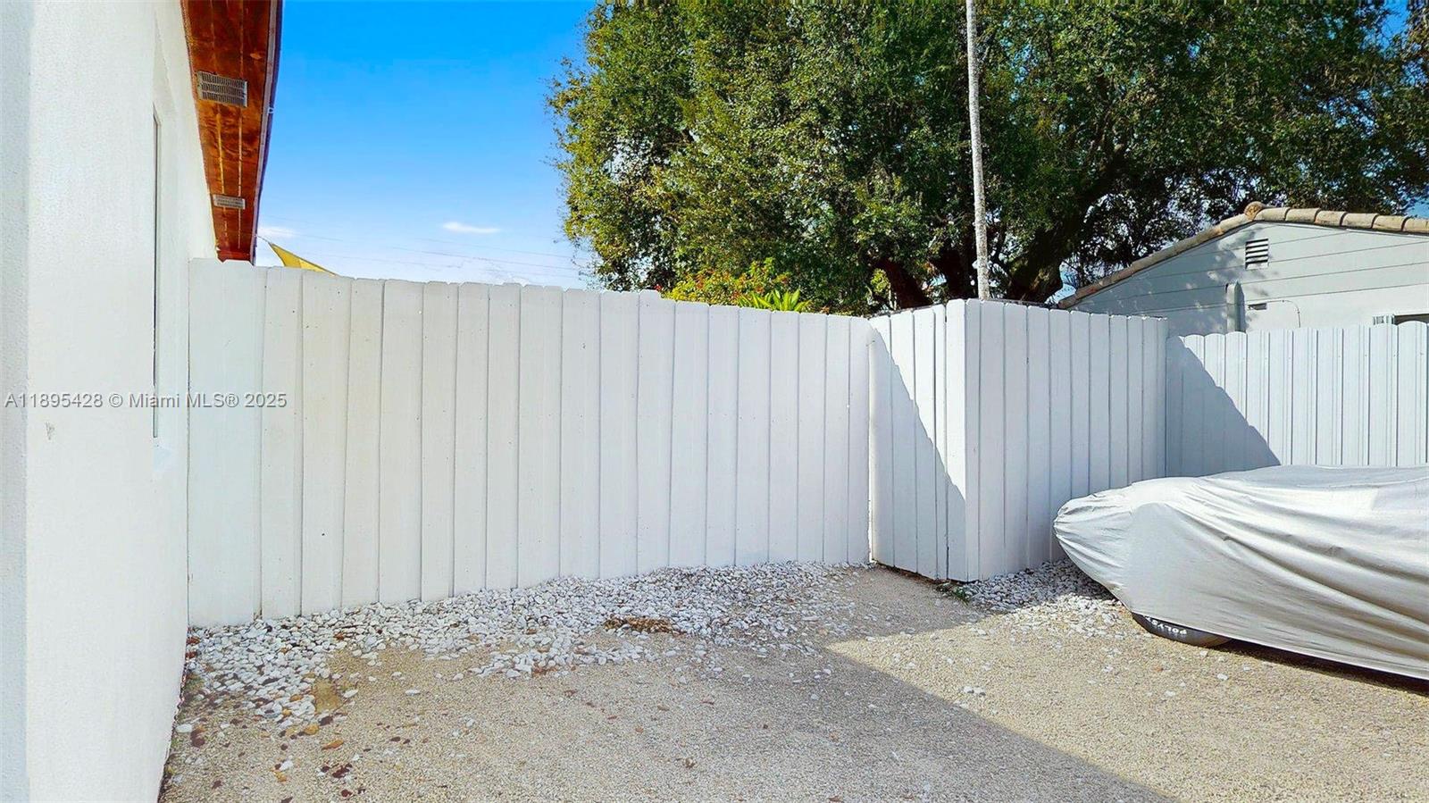 OAKLAWN SUB - Residential Lease