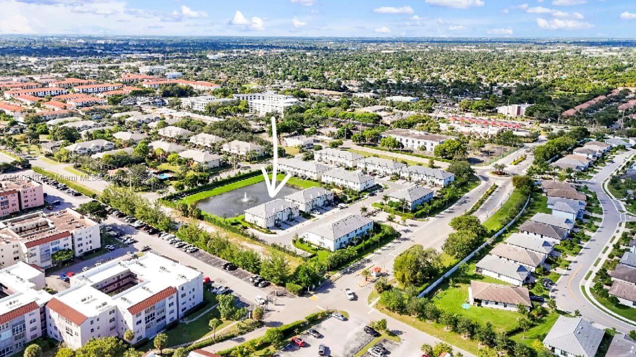 SOMERSET PLAZA - Residential