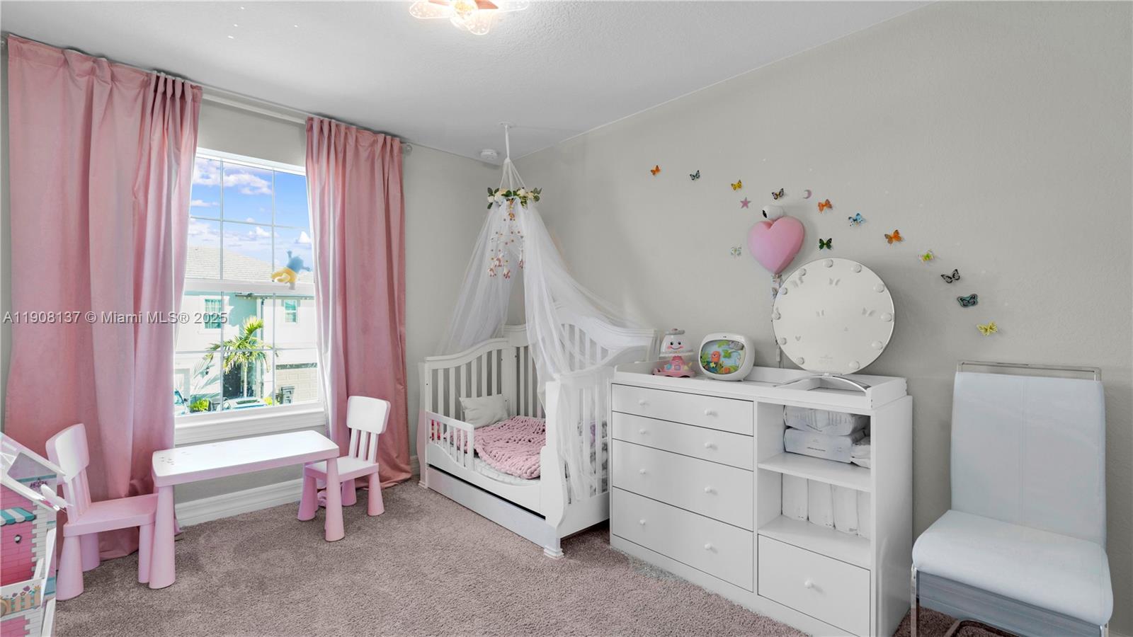 SOMERSET PLAZA - Residential