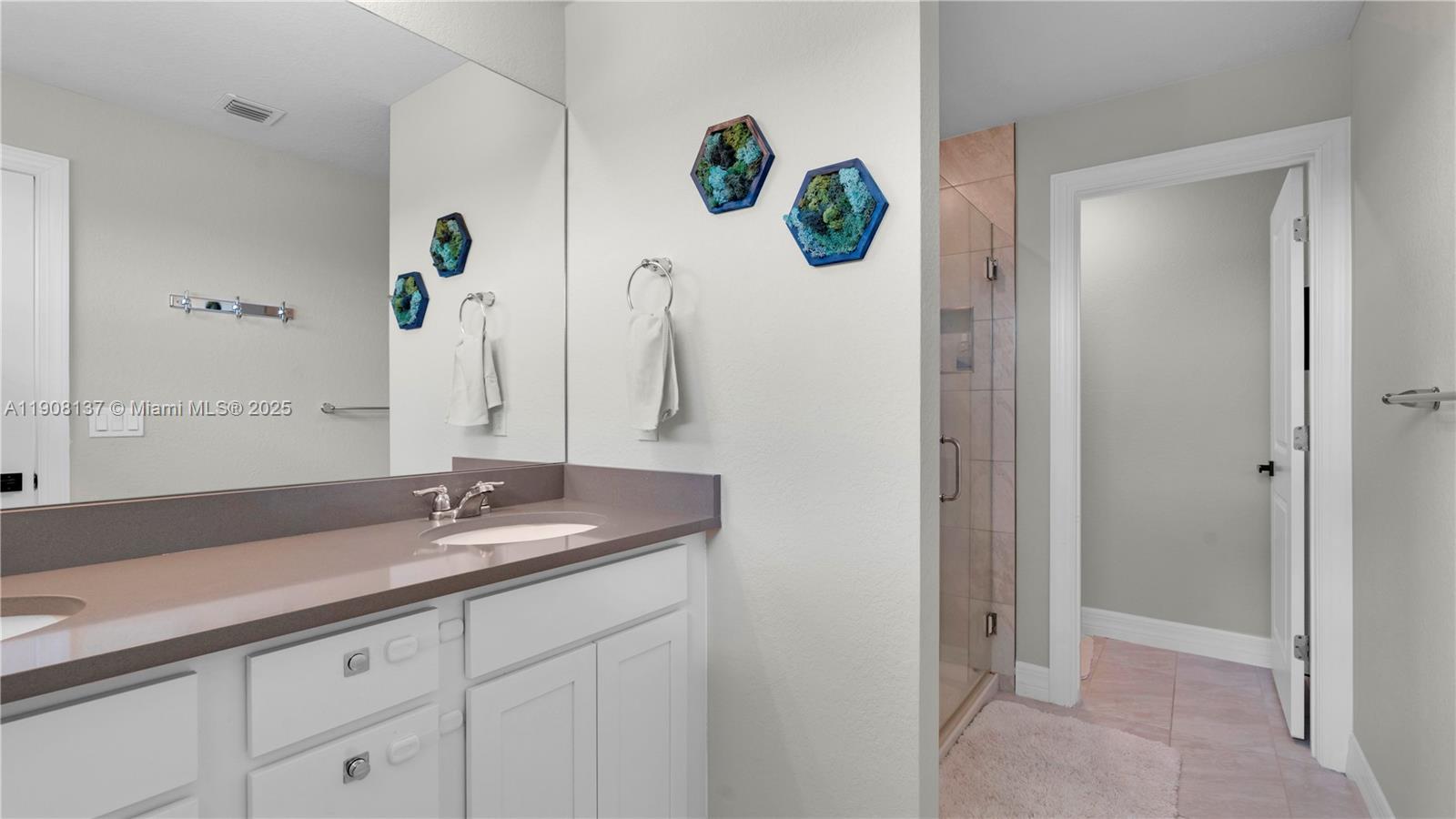 SOMERSET PLAZA - Residential