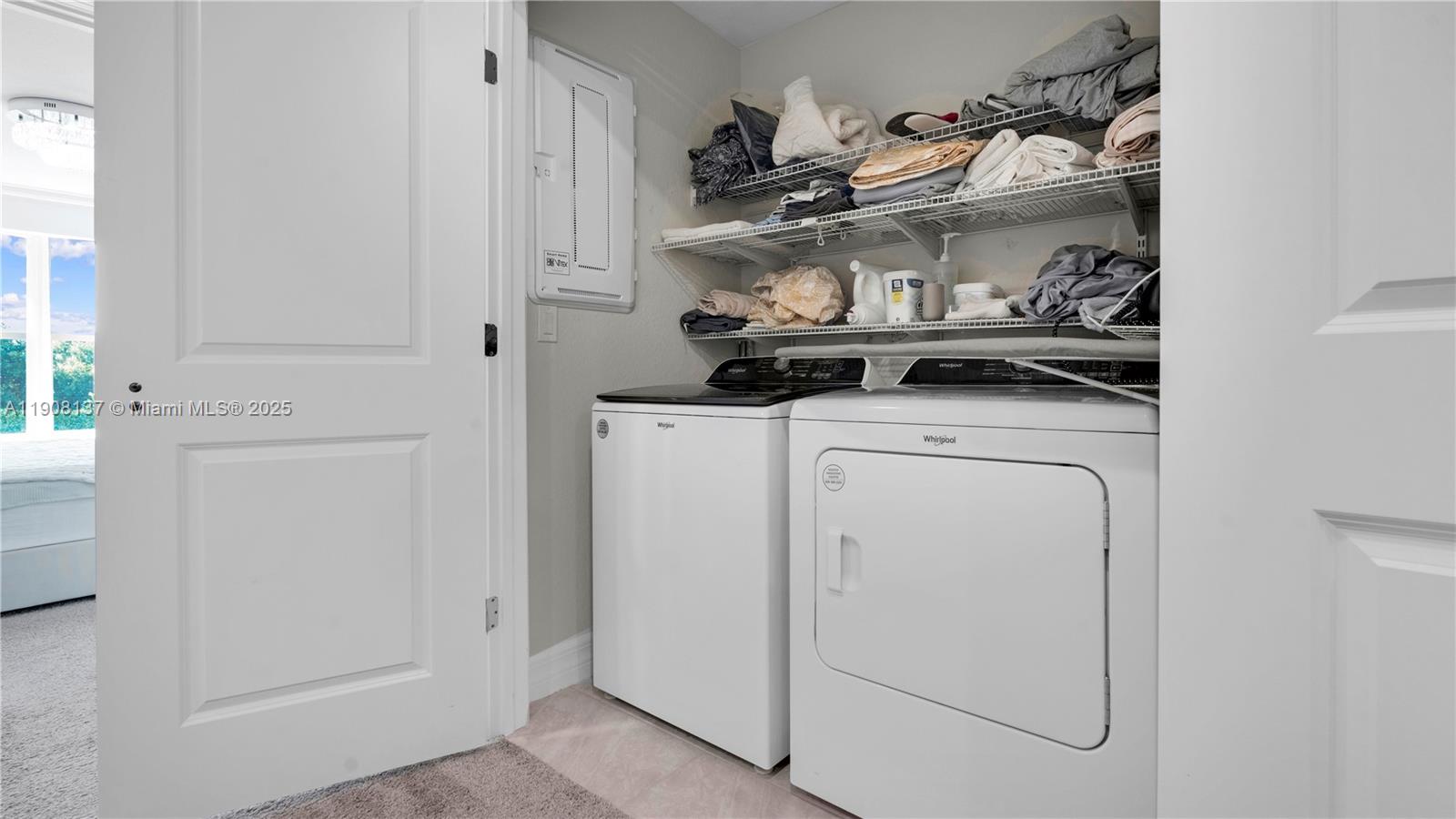 SOMERSET PLAZA - Residential