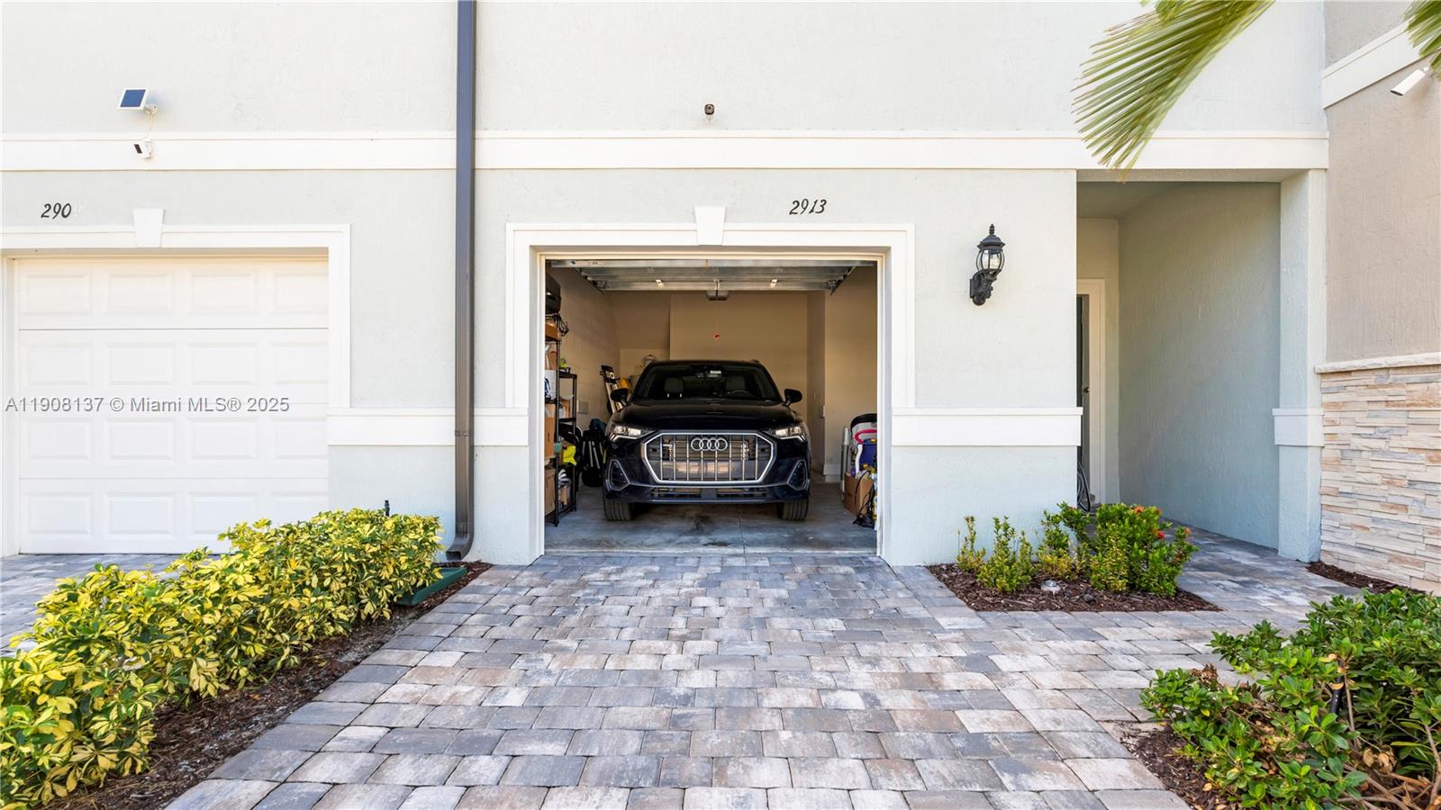 SOMERSET PLAZA - Residential