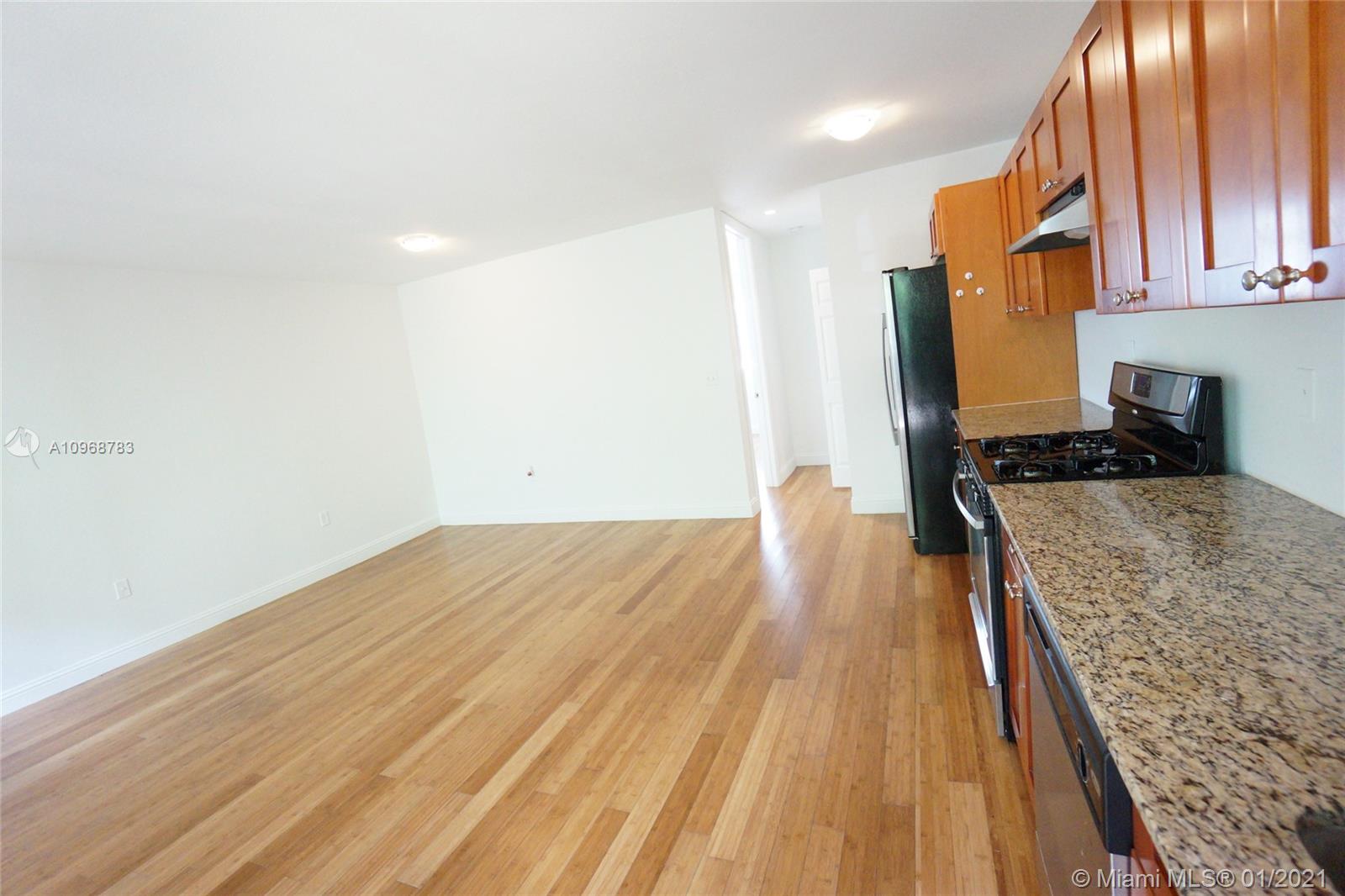 TATUM WATERWAY SUB - Residential Lease