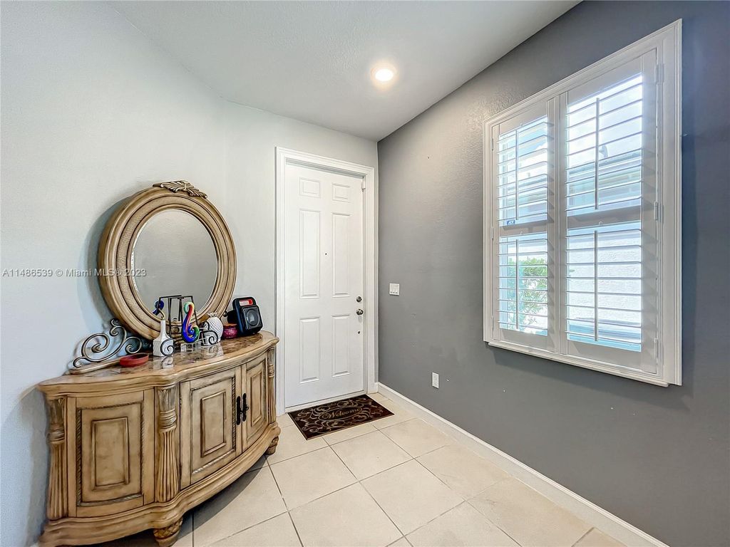 Photo of 12575 NW Toblin Ln, Port Saint Lucie, FL 34987 (MLS # A11486539)