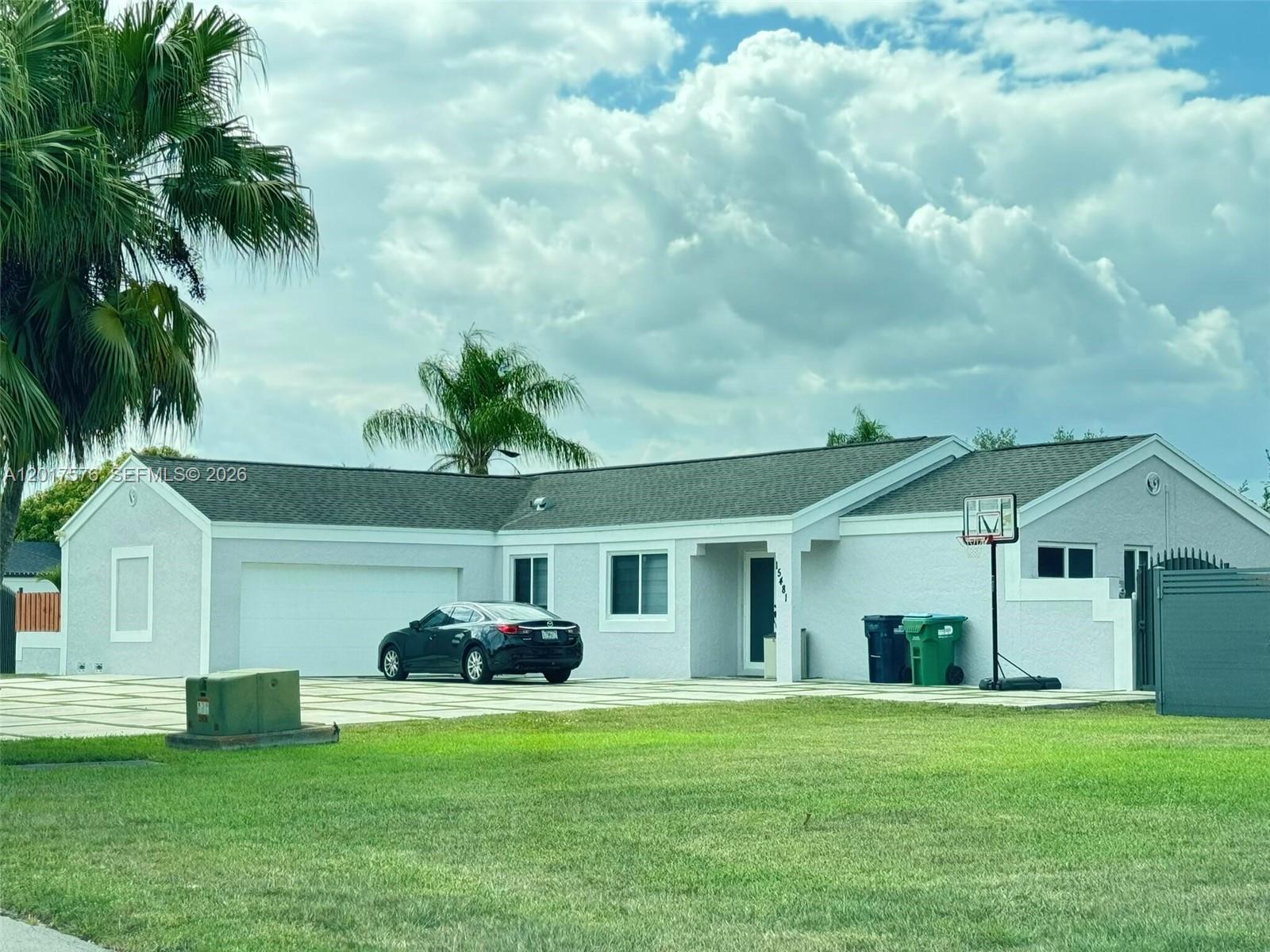 WEITZER SHAUNA MEADOWS SE - Residential