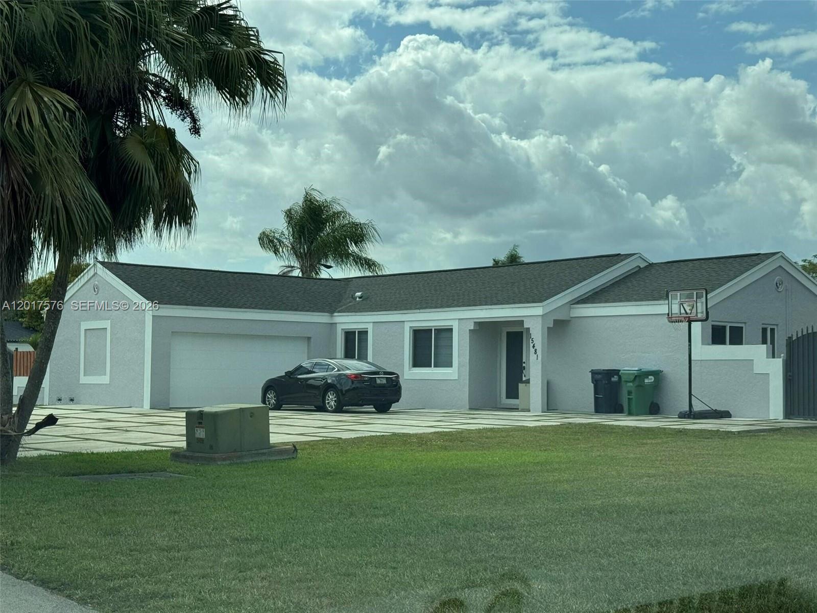 WEITZER SHAUNA MEADOWS SE - Residential