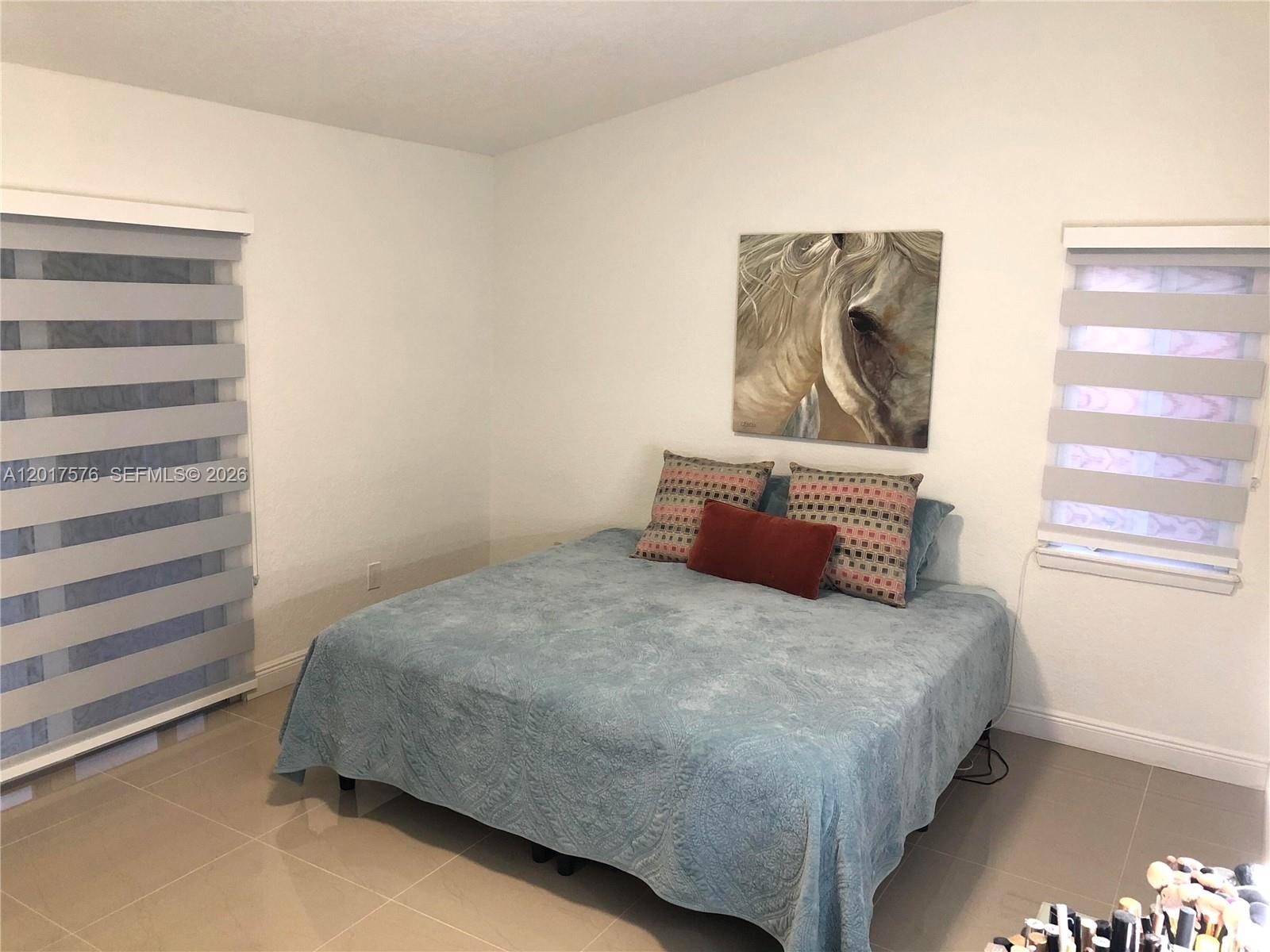 WEITZER SHAUNA MEADOWS SE - Residential