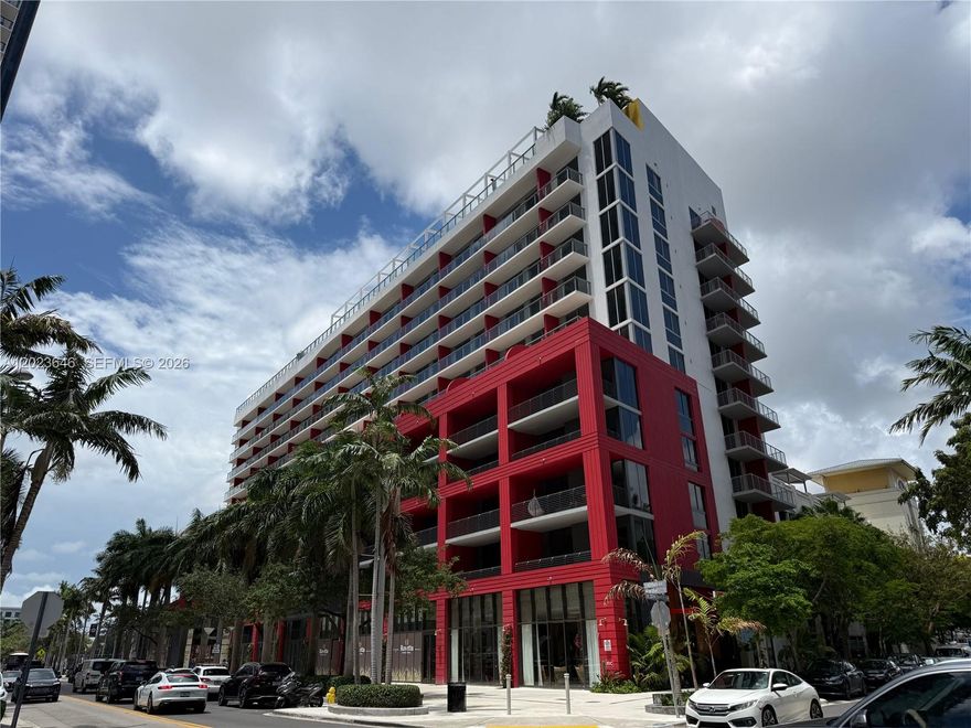 Fully furnished 1 Bed + Den, 2 Bath residence at The Standard Residences Midtown Miami blending modern design with The Standard’s signature lifestyle driven vibe. Features include floor to ceiling windows, wide balcony, open kitchen with premium appliances, spacious primary bath with double shower, and functional den ideal for home office or guest space. Residents enjoy rooftop pool, fitness center, spa, pickleball court, social lounge, co working spaces, pet spa, karaoke bar, and 24/7 concierge services. Located in the heart of Midtown Miami, minutes from the Design District, Wynwood, and Brickell. Ideal for end users or investors seeking flexibility, design, and an elevated Miami lifestyle. ANNUAL RENTAL ONLY.