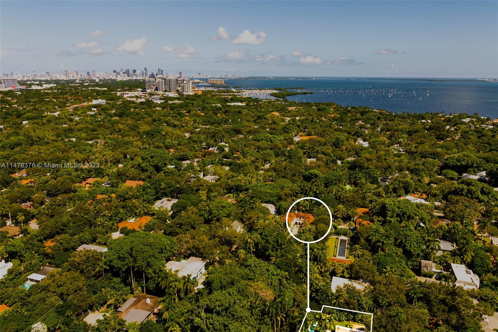 LEAFY WAY - Residential