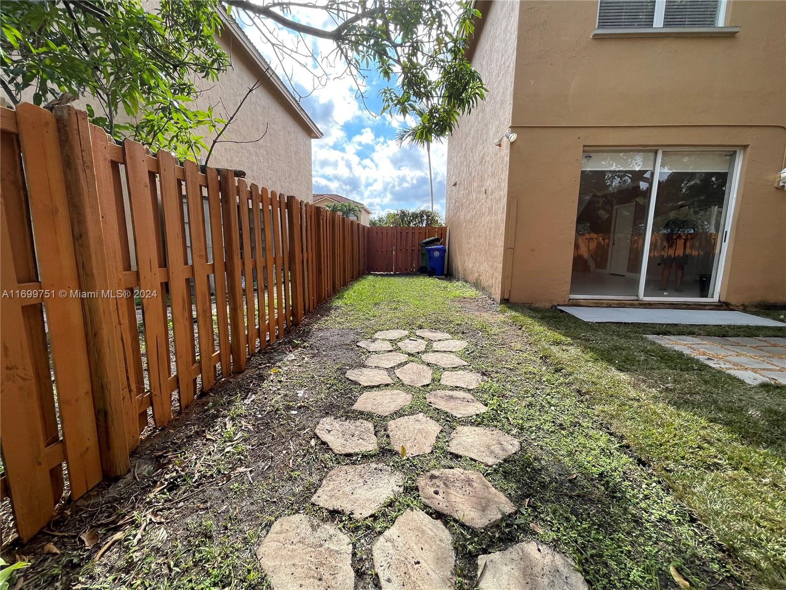 PEMBROKE FALLS PHASE 3 - Residential Lease