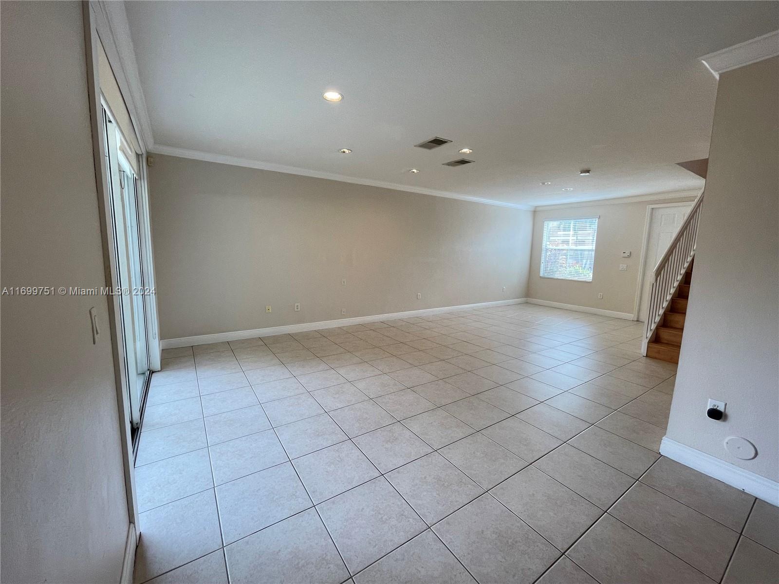 PEMBROKE FALLS PHASE 3 - Residential Lease