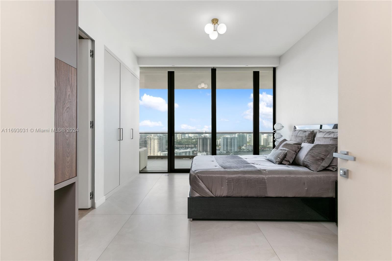 18975 COLLINS CONDO - Residential