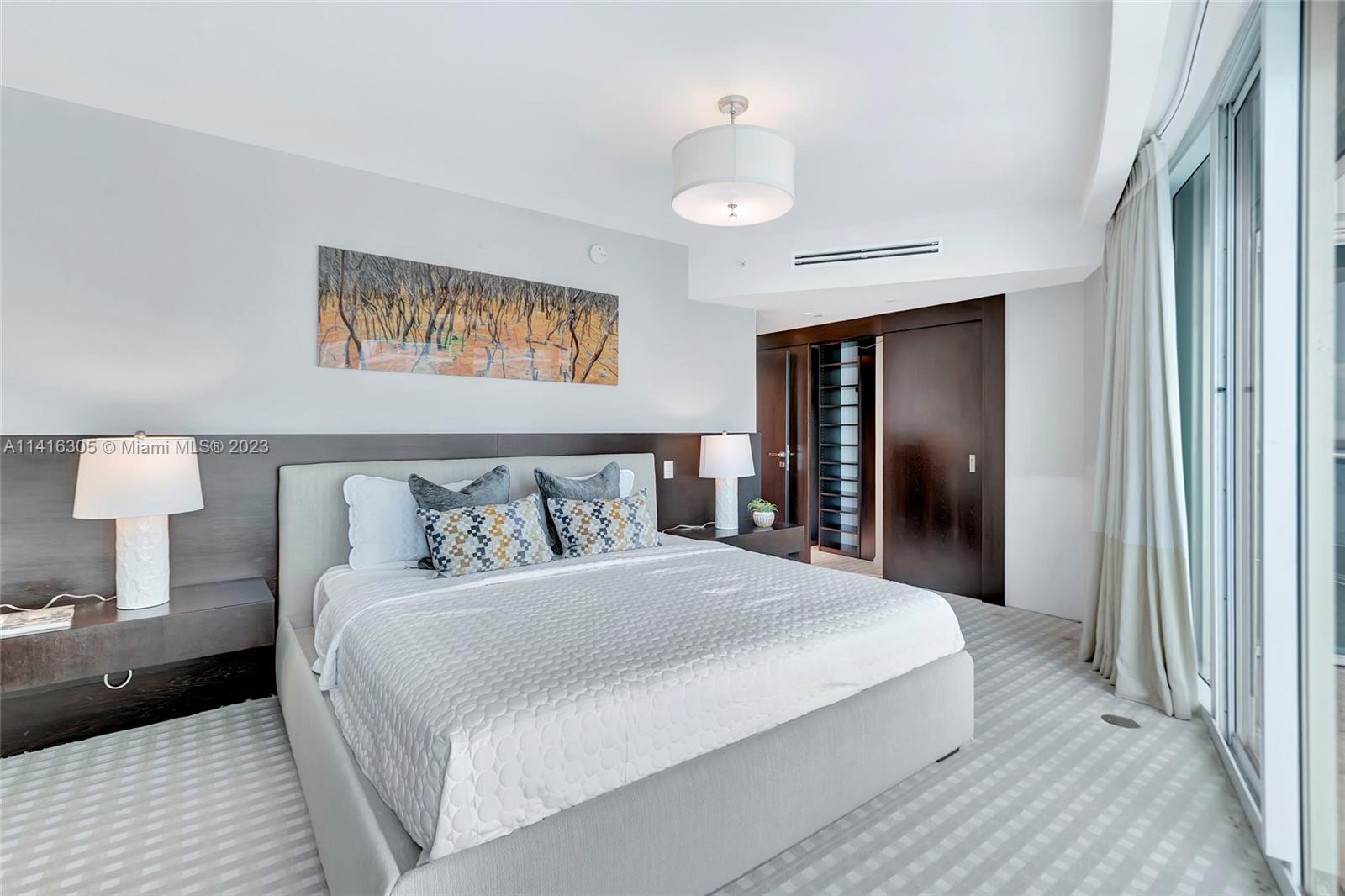 BRISTOL TOWER CONDO - Residential