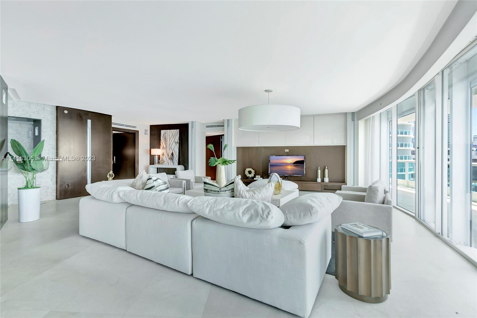 BRISTOL TOWER CONDO - Residential