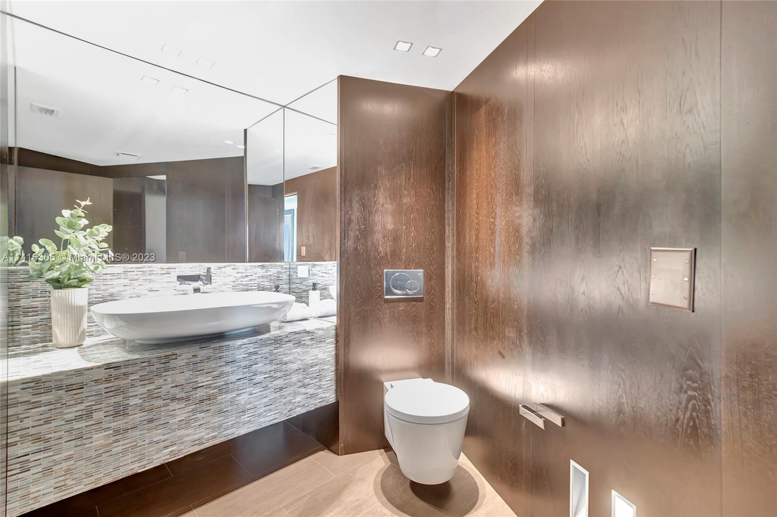 BRISTOL TOWER CONDO - Residential