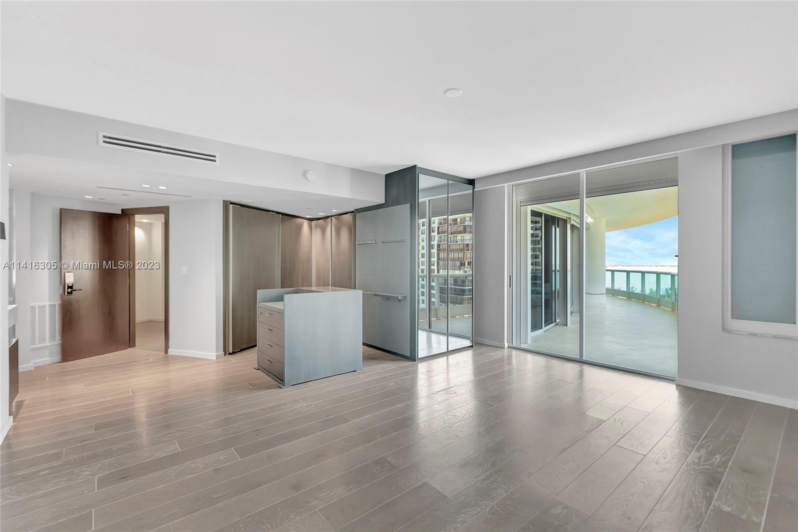 BRISTOL TOWER CONDO - Residential